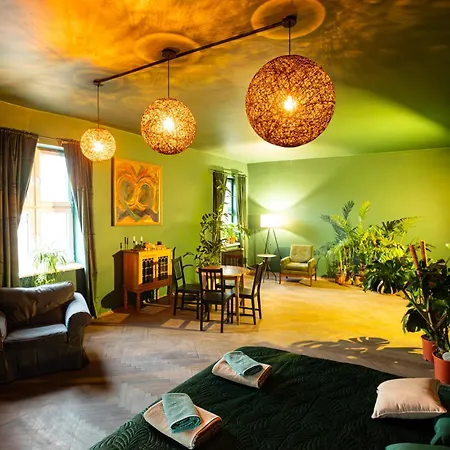 Przysnij Tu I Owdzie Apartment *